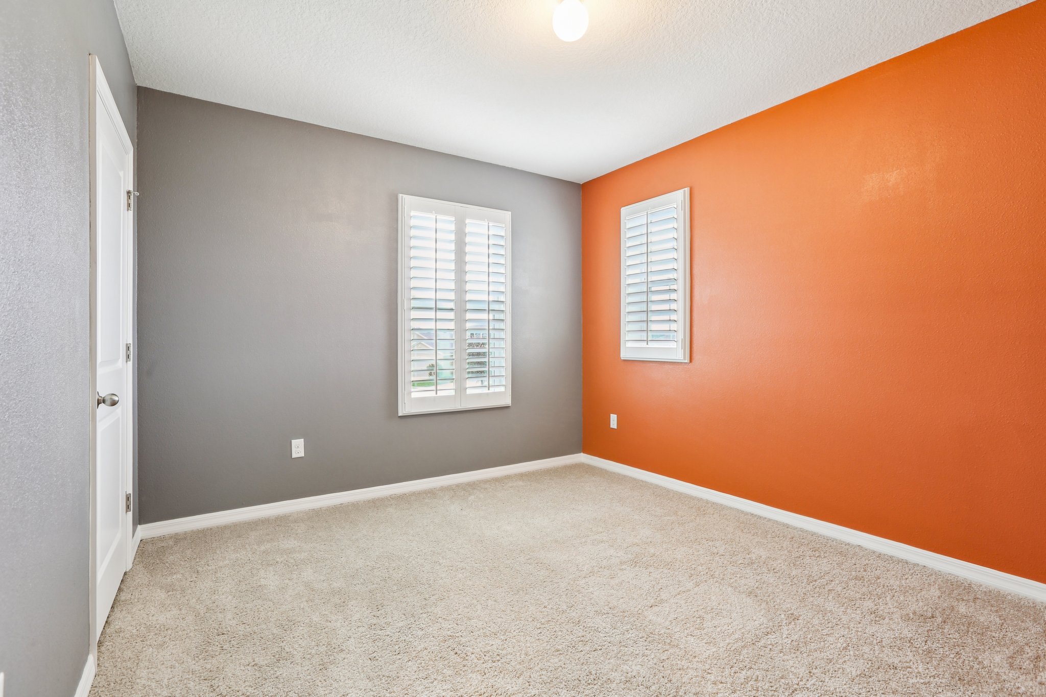 Arbor Pines Dr-S0909-048.jpg