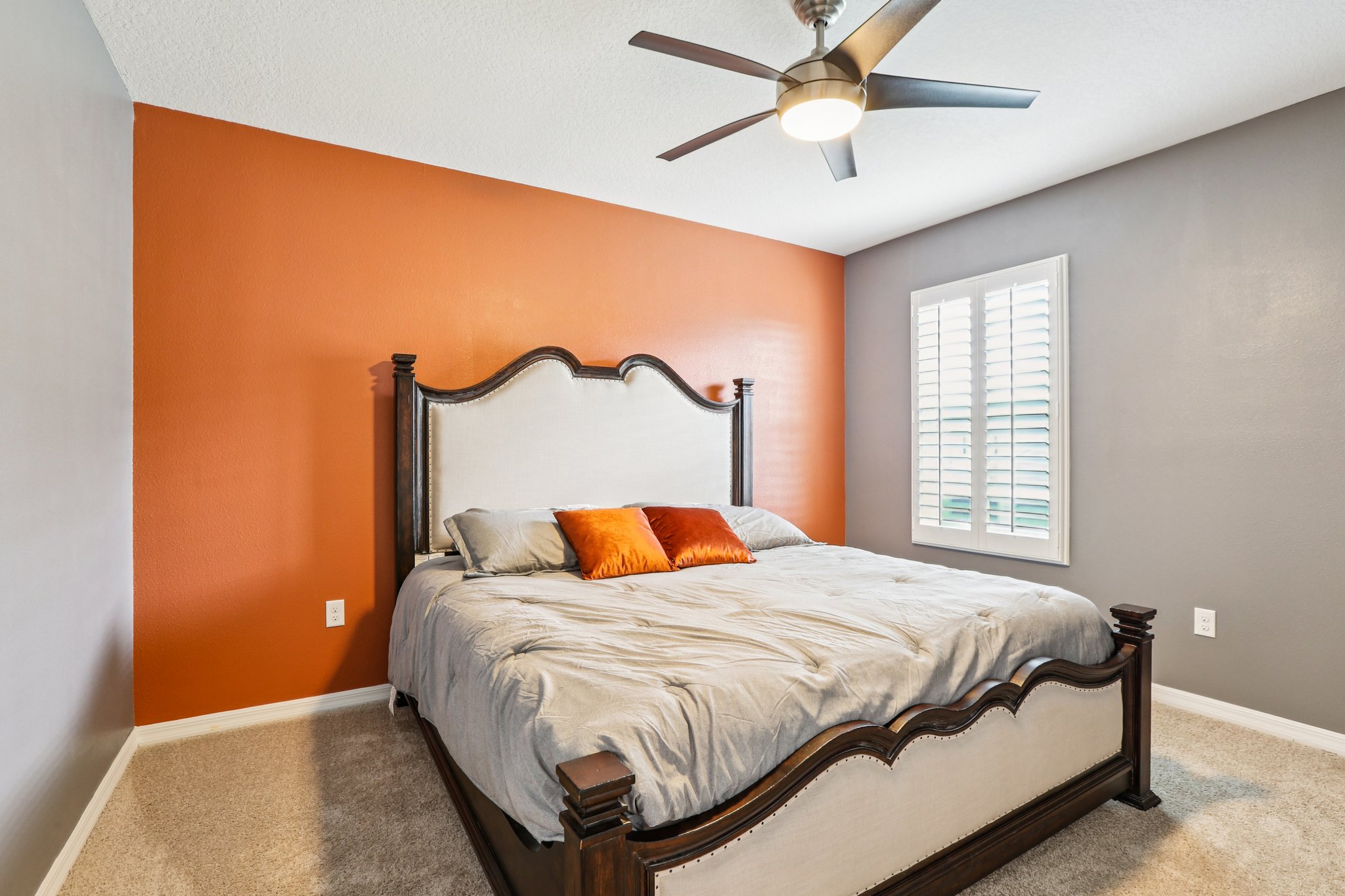 Arbor Pines Dr-S0909-050.jpg