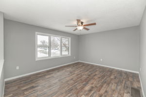 1412 3rd St NE, Independence, IA 50644, USA Photo 9