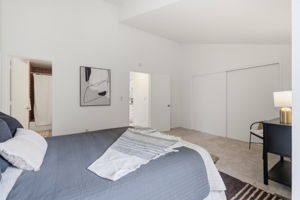 020_F8_1412 7th Ave #7