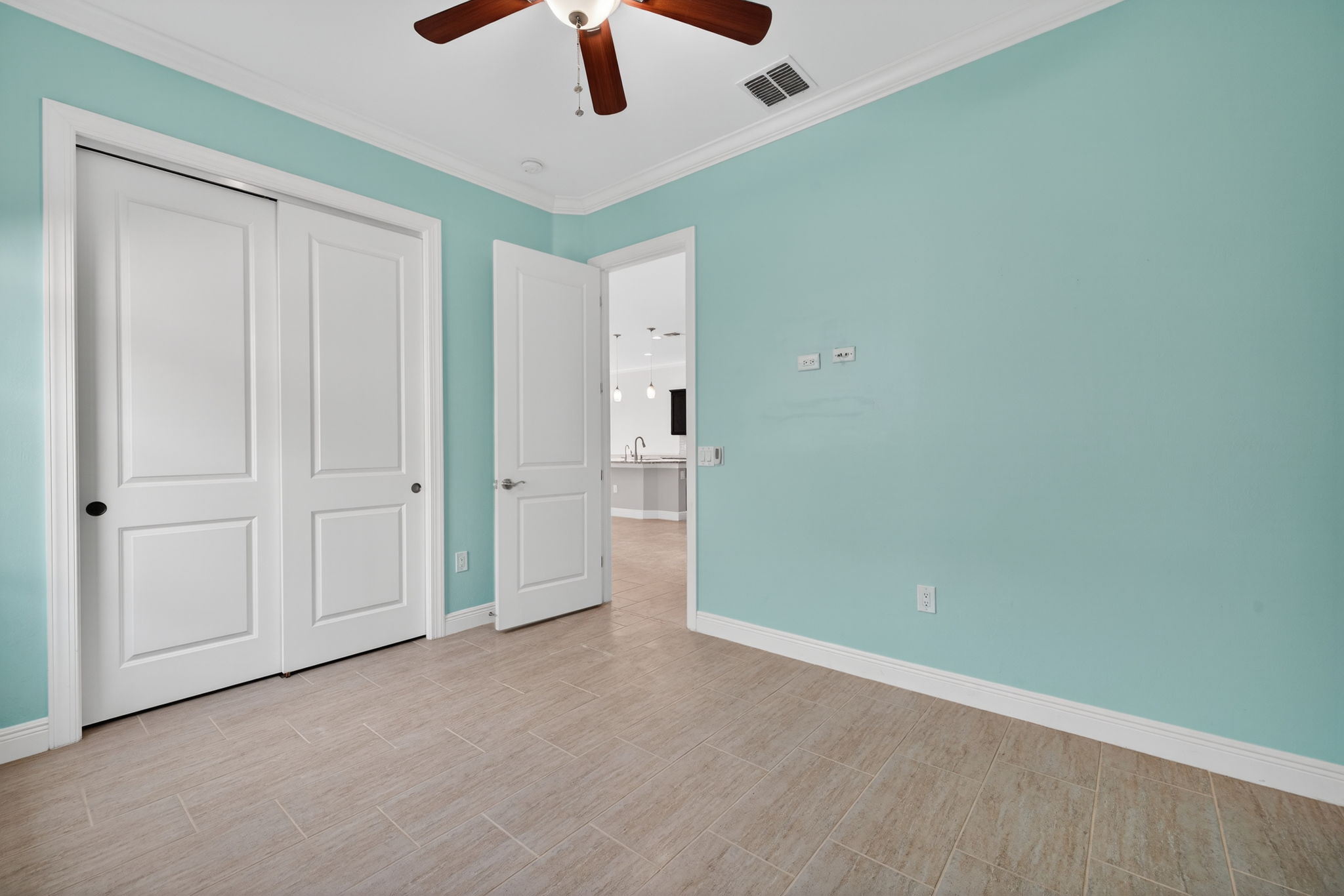 Guest Bedroom 2 - 2 of 2