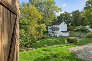 Monkton 83