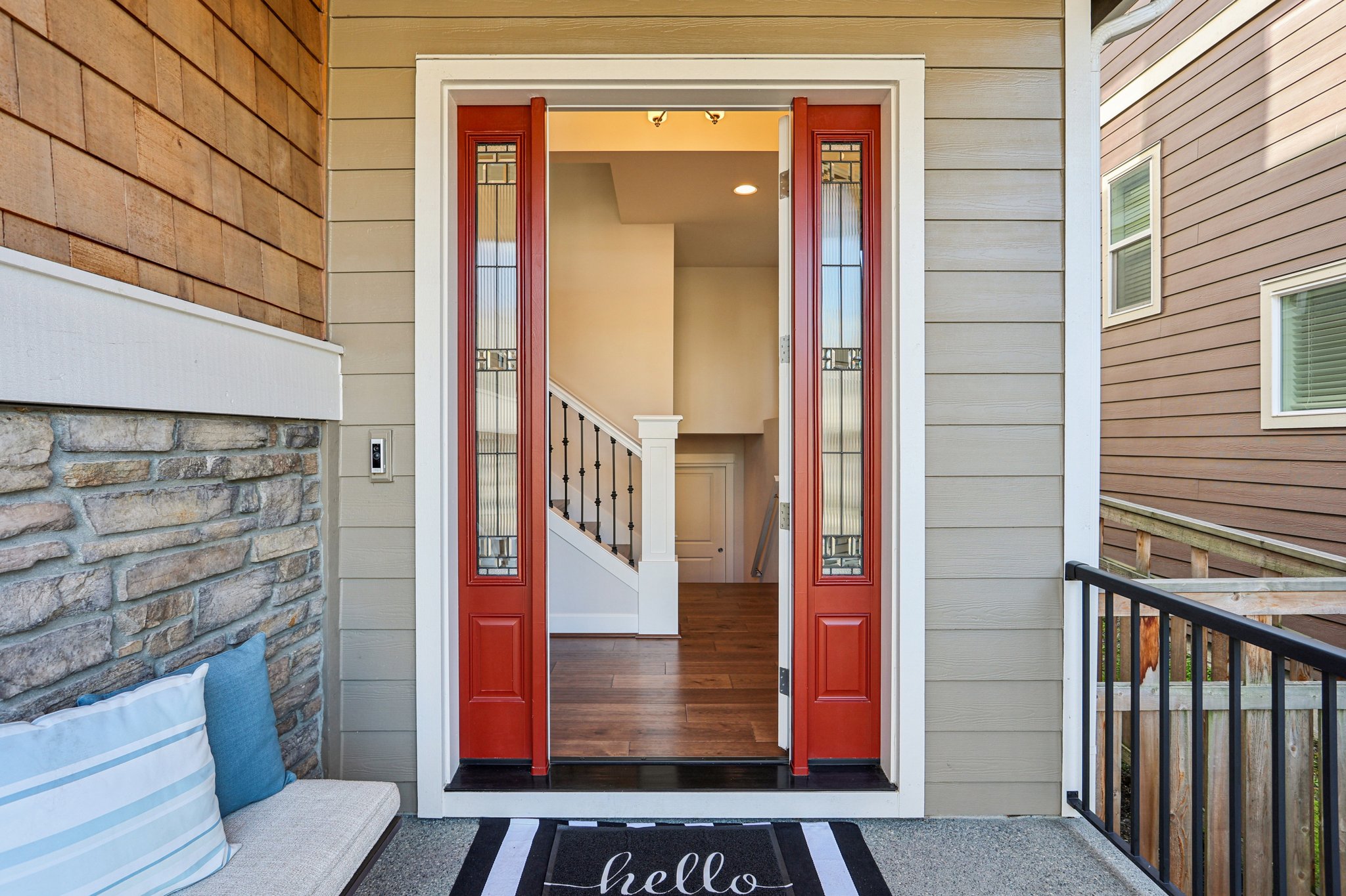 Westridge Way NE-S0303-004.jpg