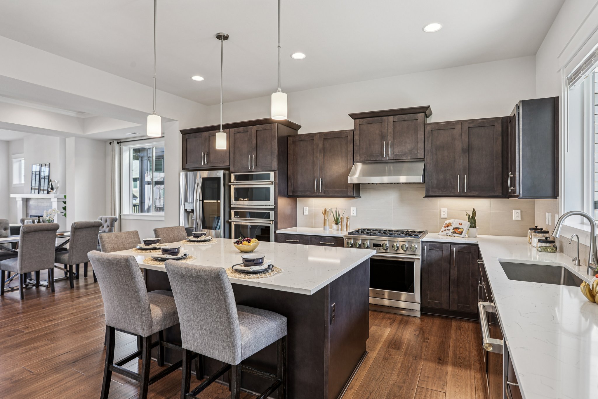 Westridge Way NE-S0303-013.jpg