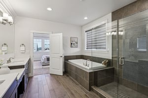 Westridge Way NE-S0303-033.jpg