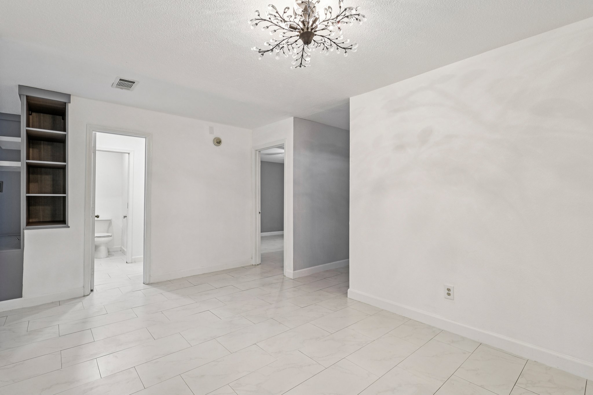 Misty Meadow Ln-0406-014.jpg