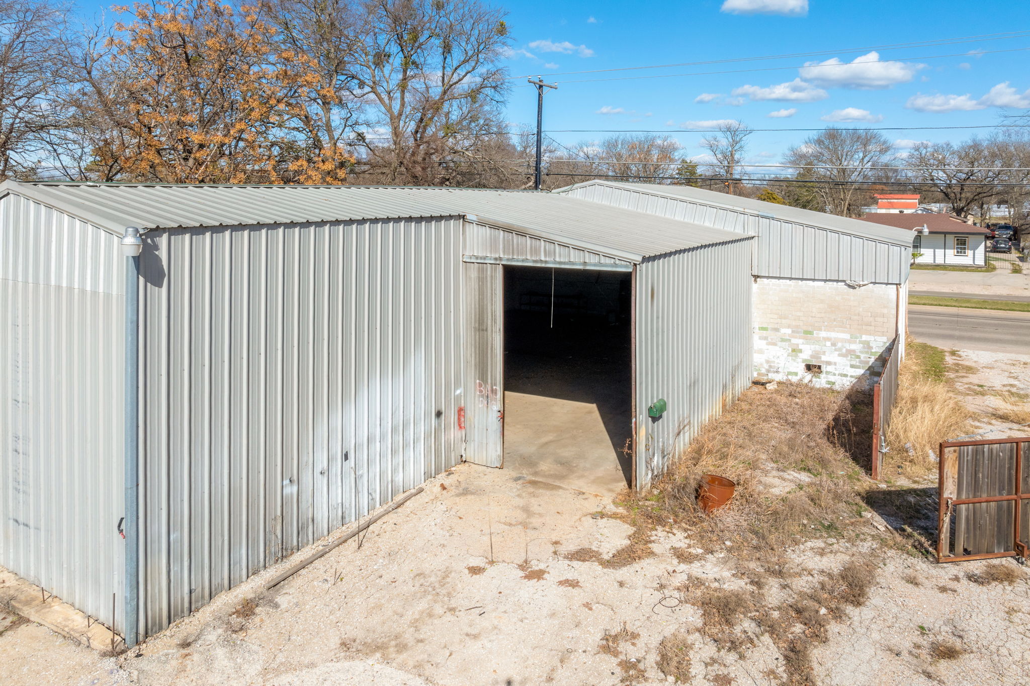 4-web-or-mls-14124 Seagoville Rd-4