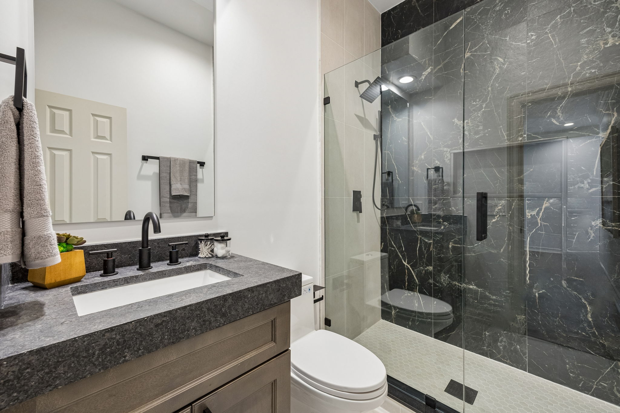 14128Regency_015