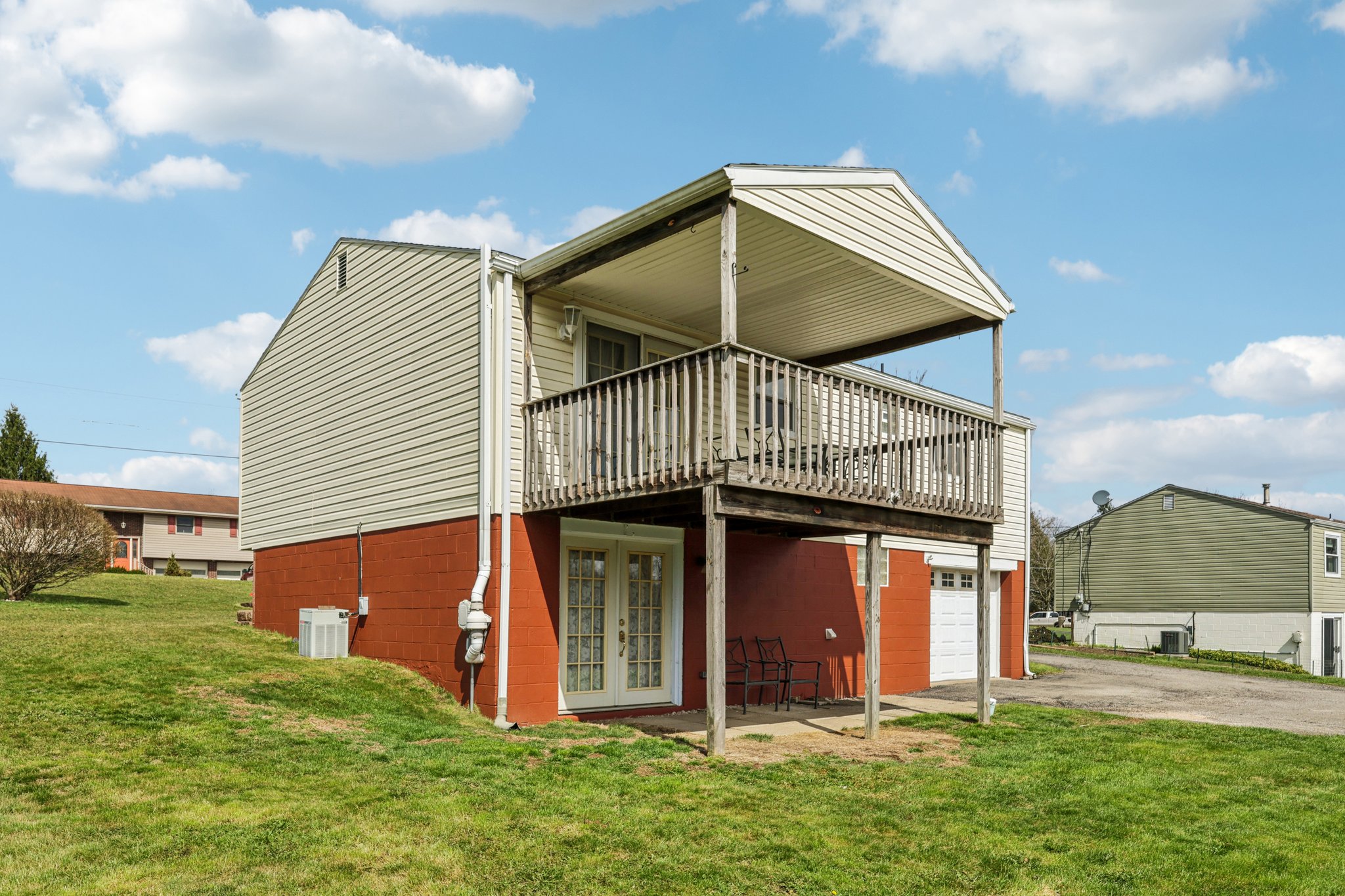 Lexington Dr-S2803-037.jpg