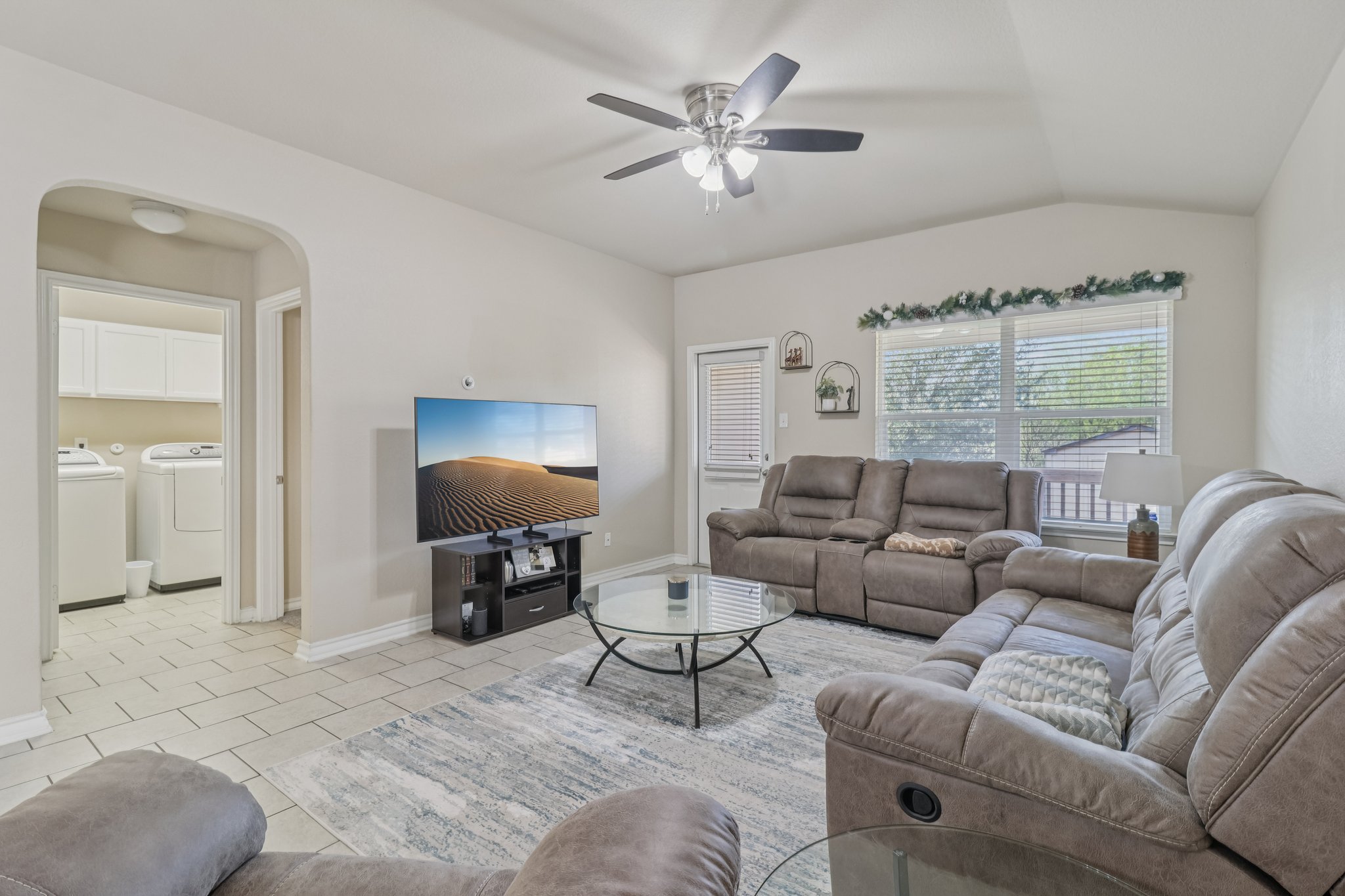 Slate Cyn-S2712-010.jpg