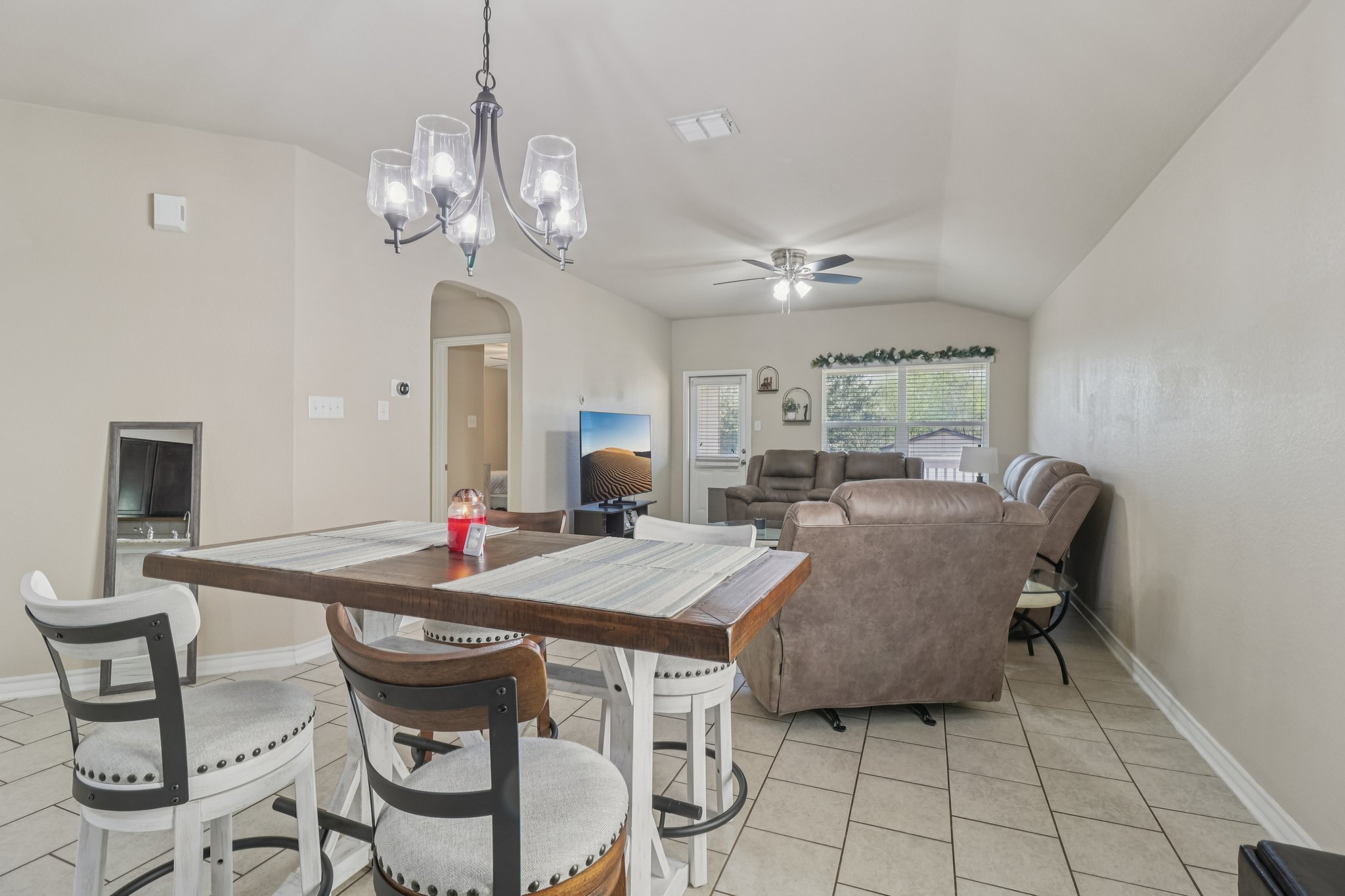 Slate Cyn-S2712-016.jpg