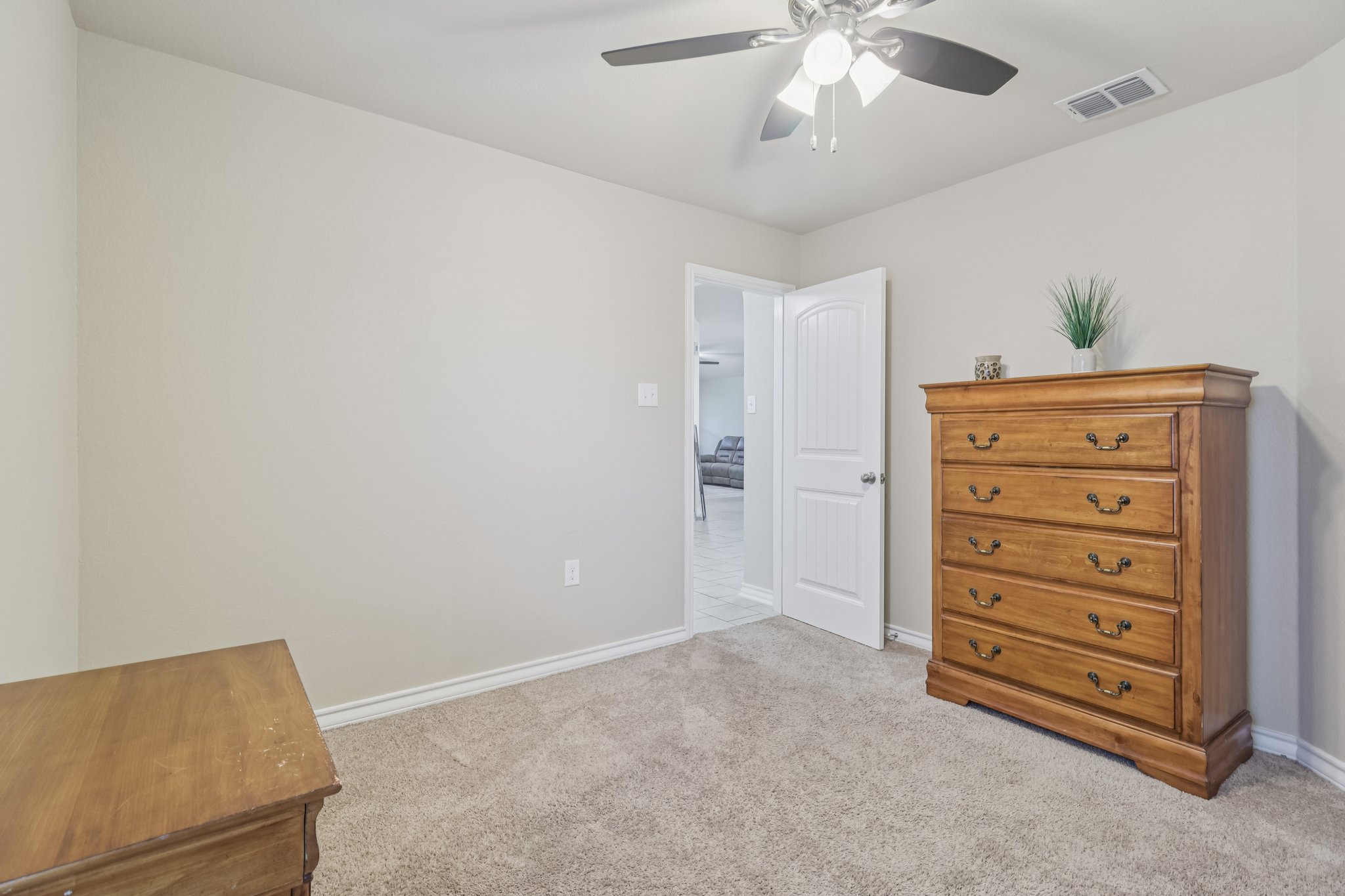 Slate Cyn-S2712-020.jpg