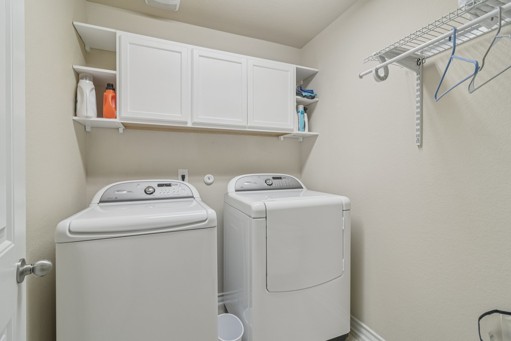 Slate Cyn-S2712-025.jpg