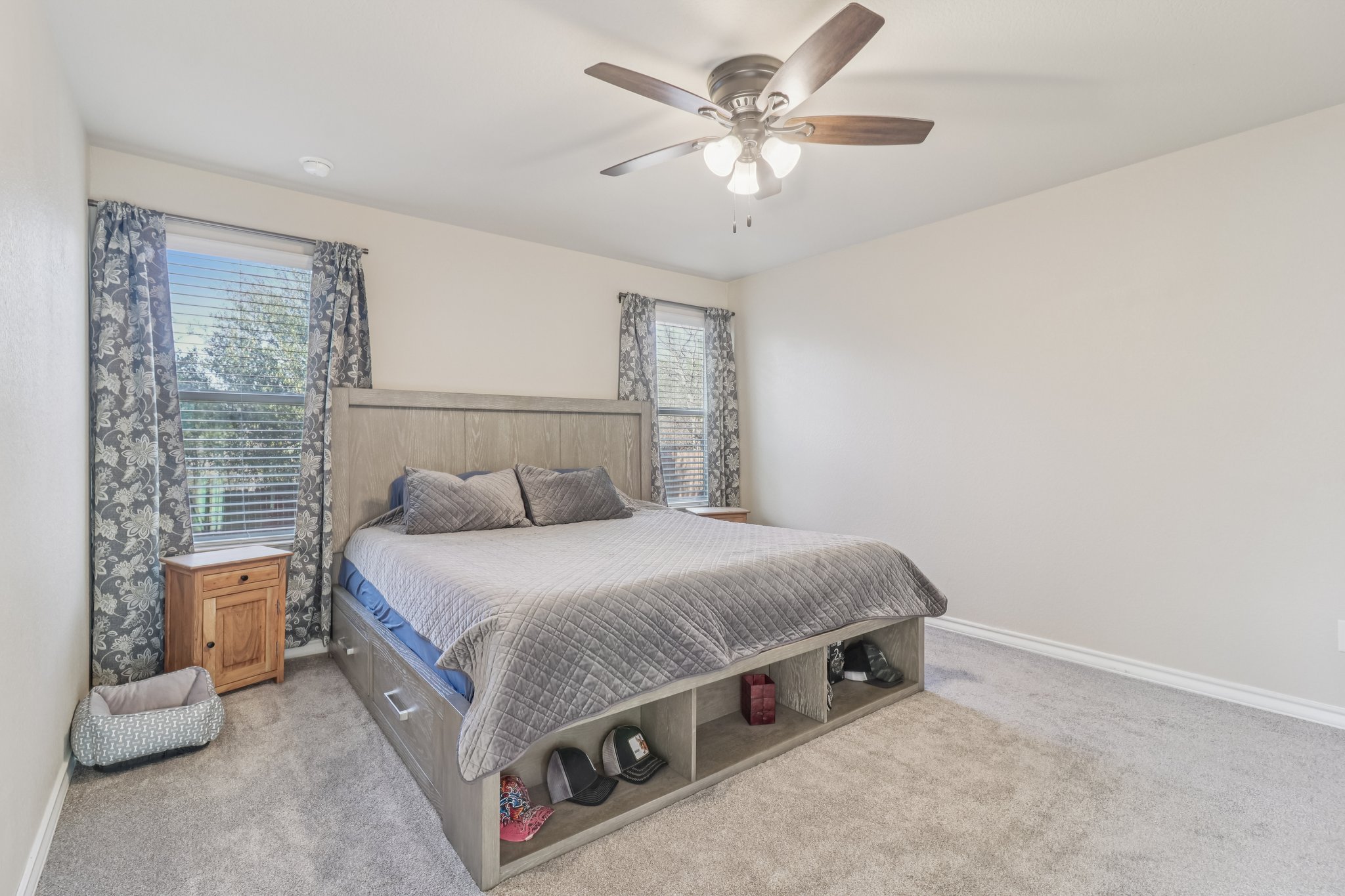 Slate Cyn-S2712-027.jpg