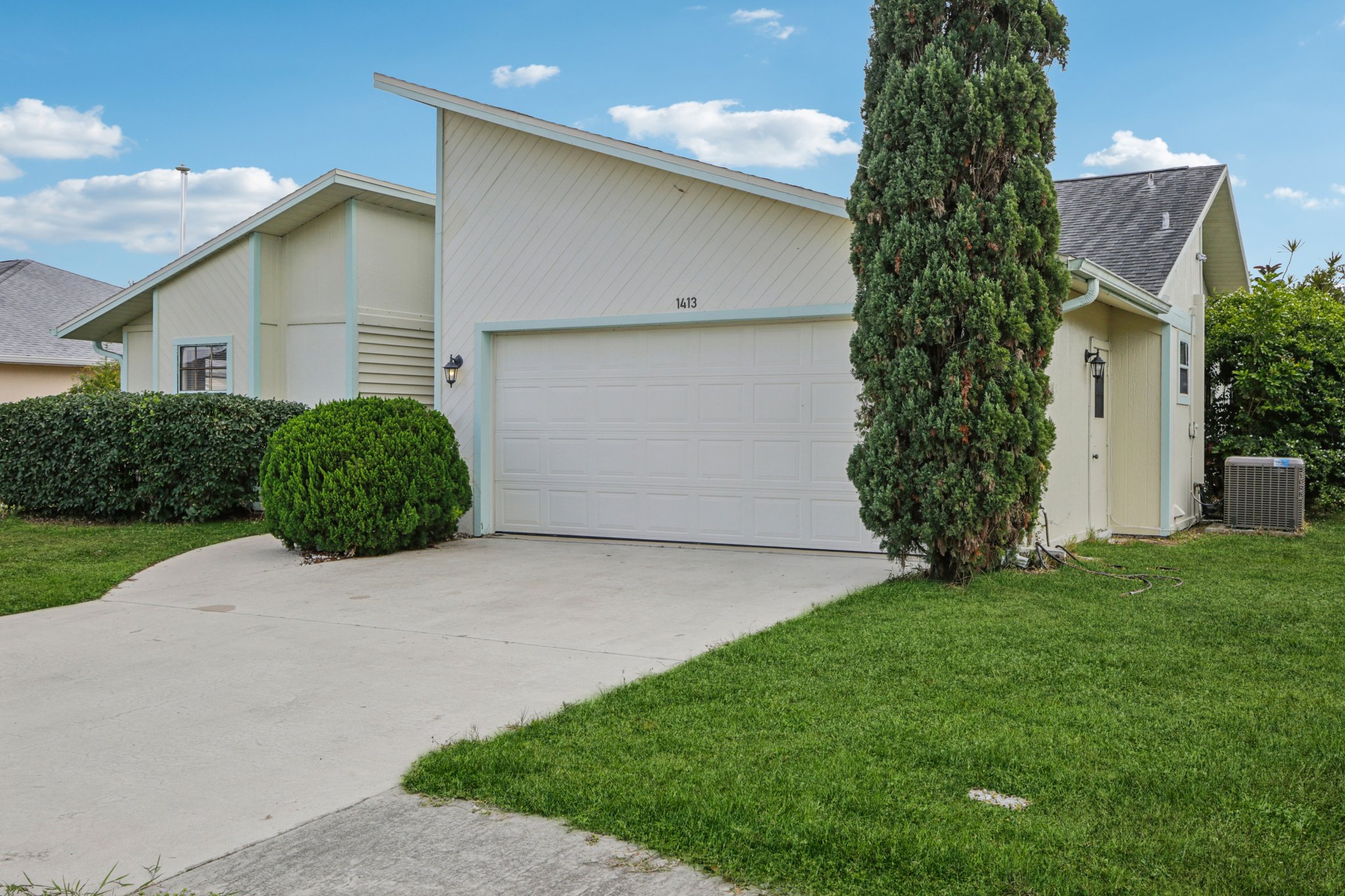 Strada D Argento-L0601-003.jpg