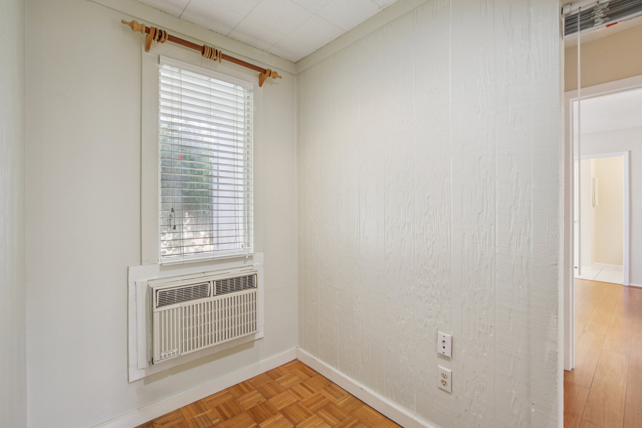 Strada D Argento-L0601-030.jpg