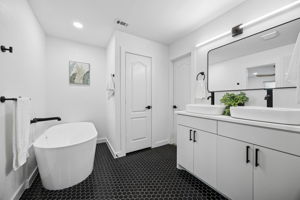 Master Bath 2