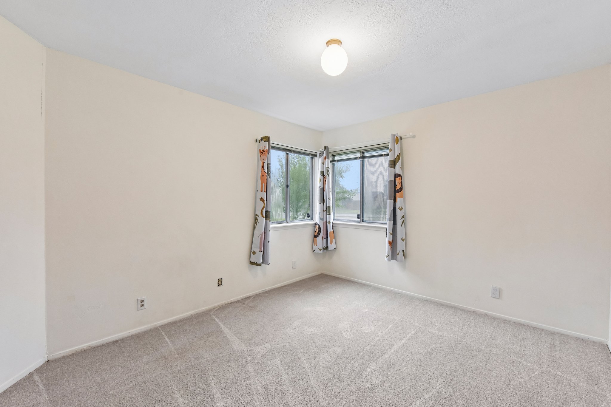W Braker Ln B-S1707-023.jpg