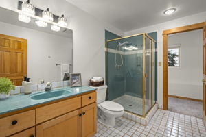  Photo 46