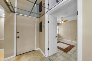 Foyer 1