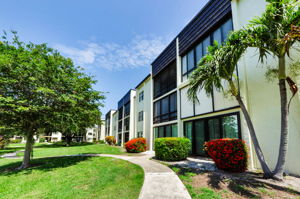 Rear Exterior 3