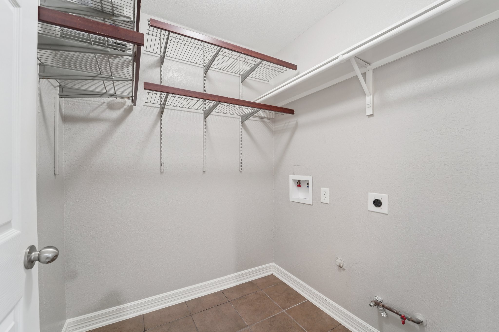 Brayford Pl Dr-S1204-008.jpg