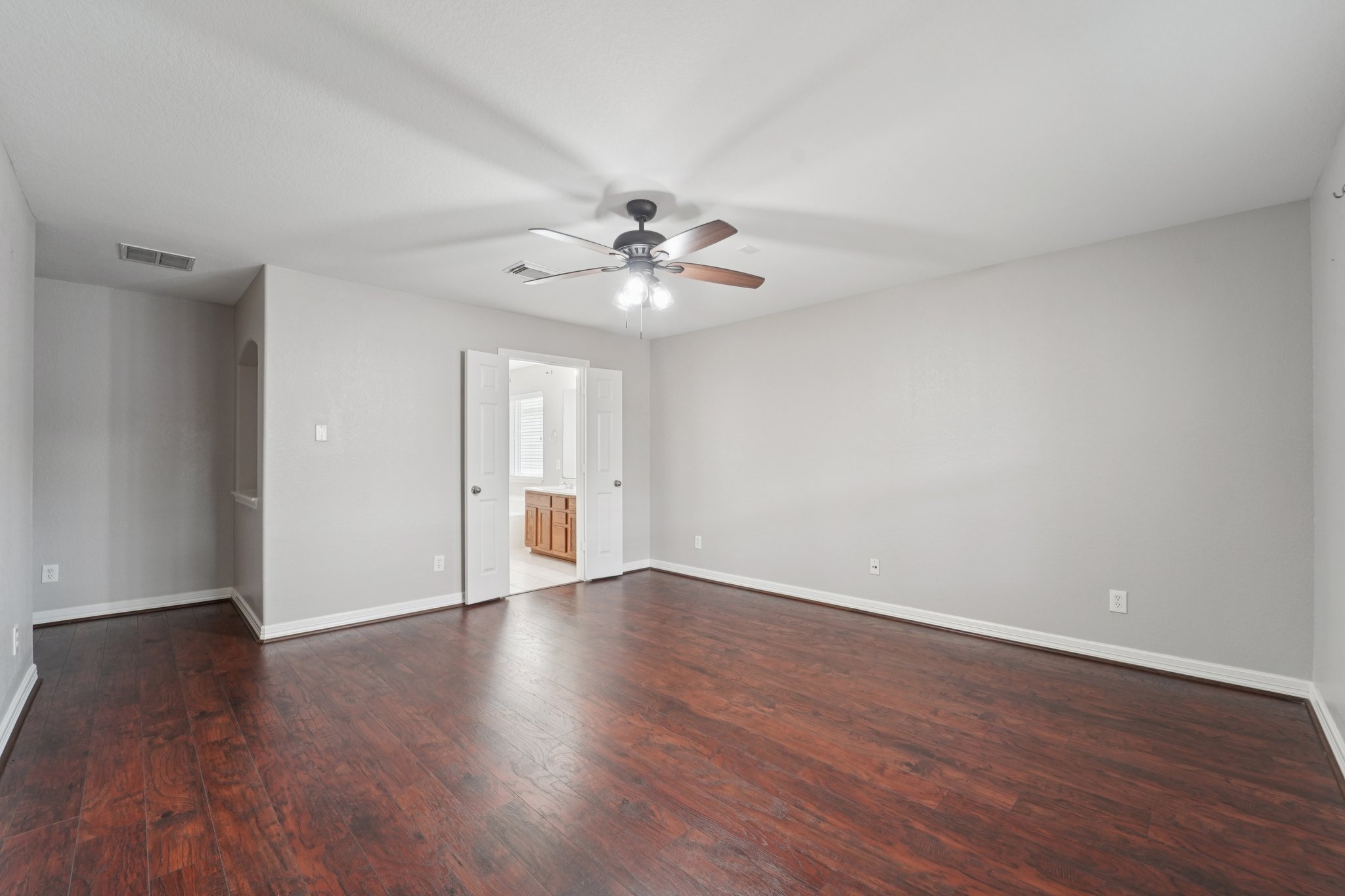 Brayford Pl Dr-S1204-013.jpg