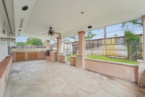 Brayford Pl Dr-S1204-025.jpg