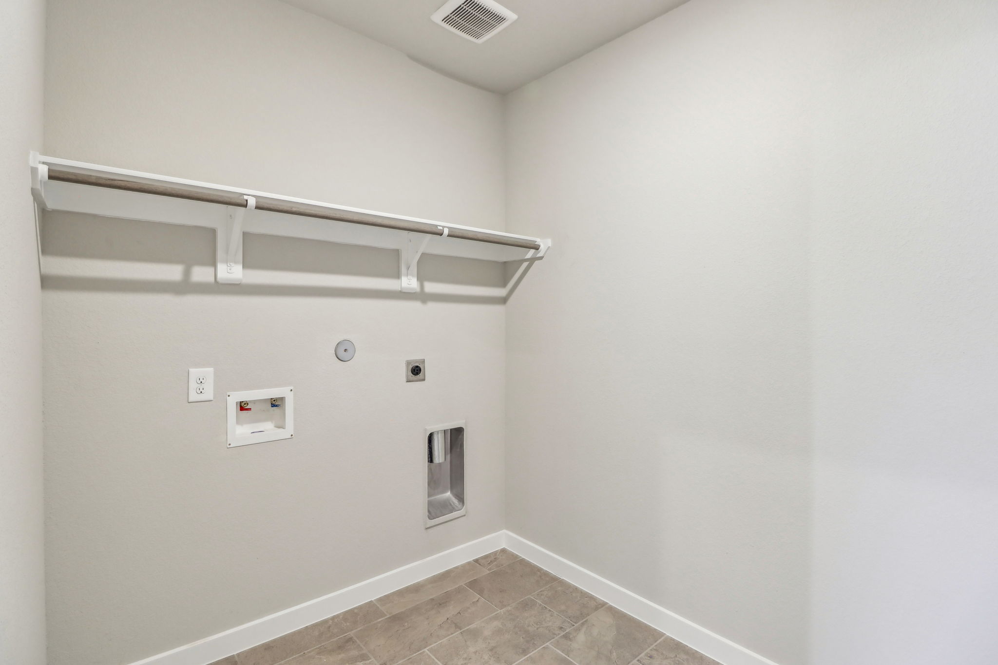Houston - Magnolia Place - 14138 Greystone Ter St, Magnolia, TX 77354 - 014