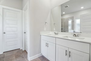Houston - Magnolia Place - 14138 Greystone Ter St, Magnolia, TX 77354 - 017