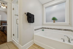  Photo 31