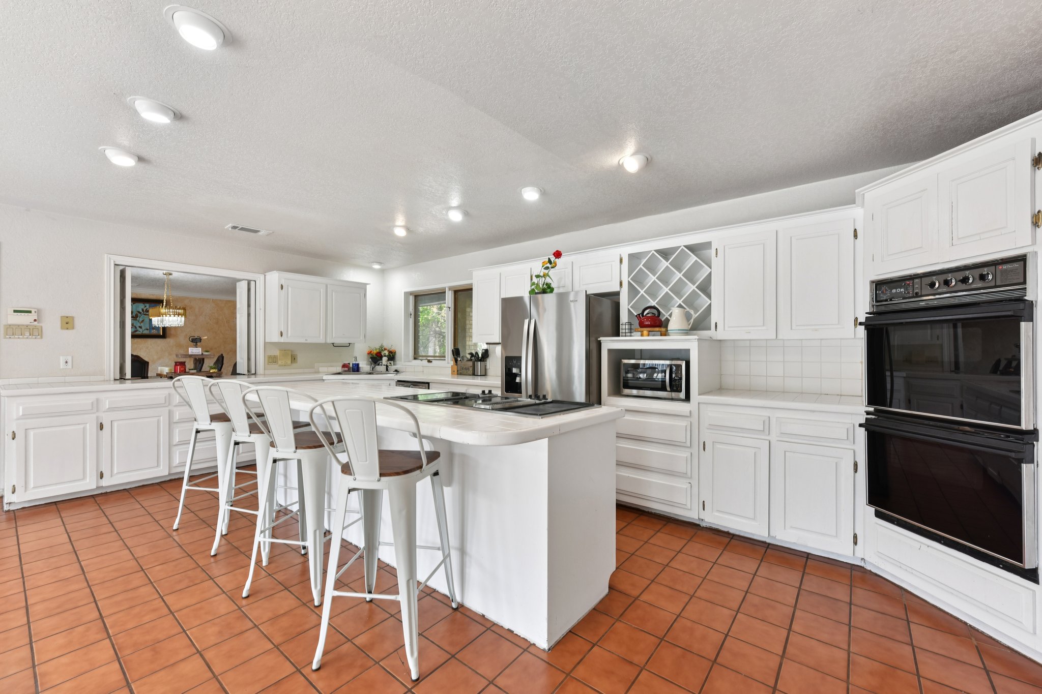 Eagle Trl-S0104-013.jpg