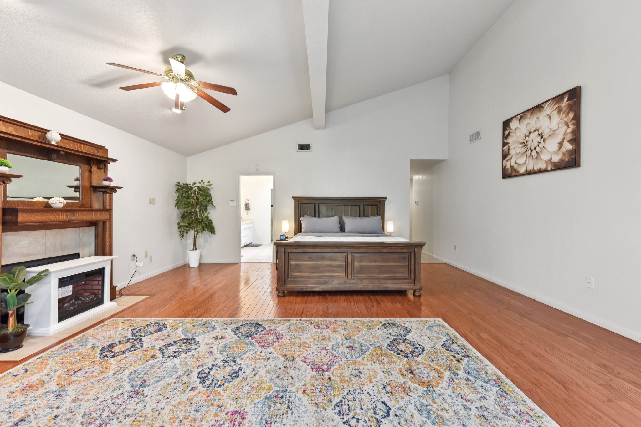 Eagle Trl-S0104-026.jpg