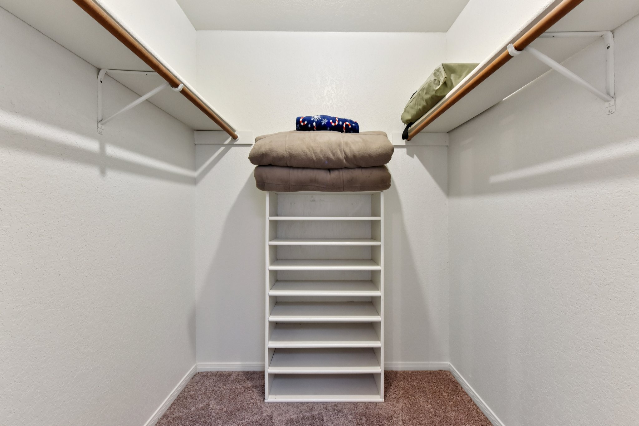 Eagle Trl-S0104-038.jpg