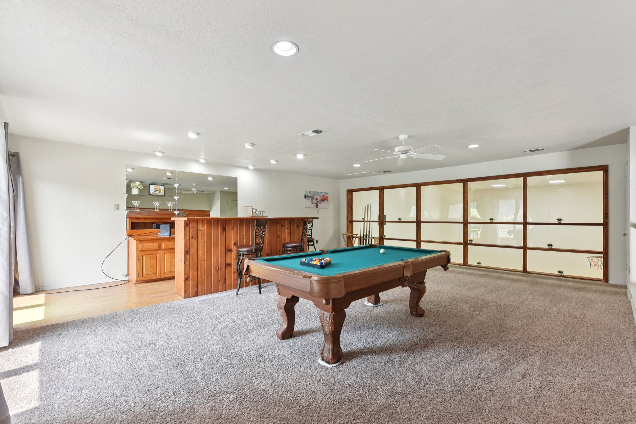 Eagle Trl-S0104-045.jpg