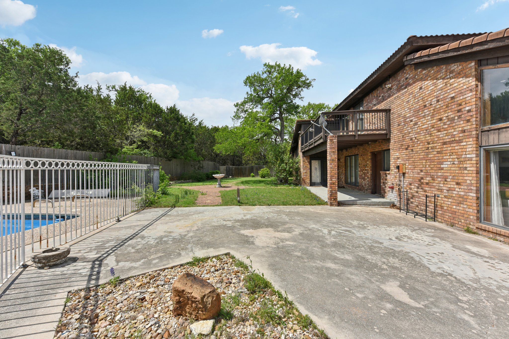 Eagle Trl-S0104-066.jpg