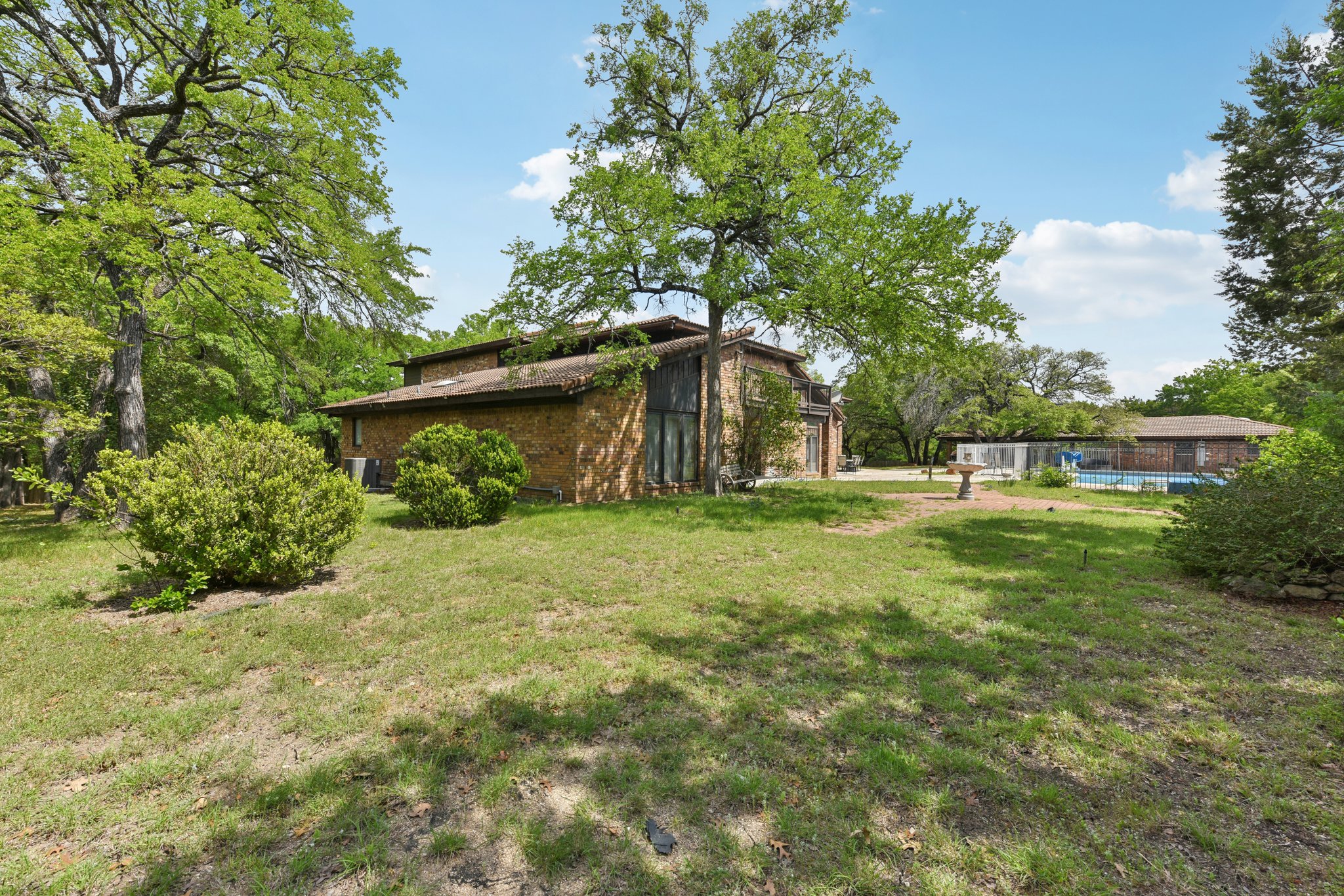 Eagle Trl-S0104-067.jpg