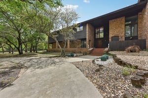 Eagle Trl-S0104-003.jpg