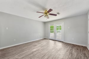 Eagle Trl-S0104-050.jpg