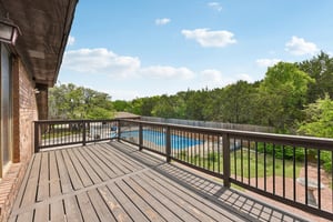 Eagle Trl-S0104-054.jpg