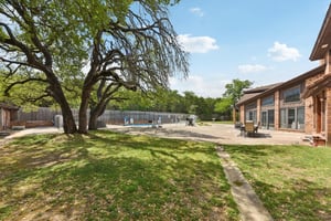 Eagle Trl-S0104-061.jpg