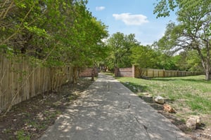 Eagle Trl-S0104-069.jpg