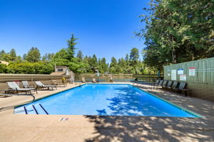 Pool_8