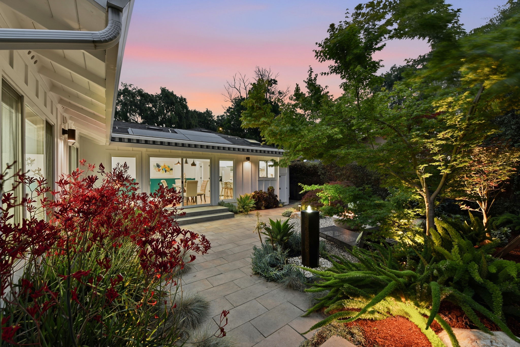 019_F8_TWILIGHT_1415 Carmel Dr