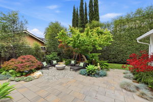 038_F8_1415 Carmel Dr