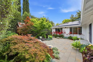 039_F8_1415 Carmel Dr