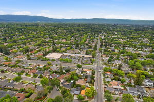 013_F8_AERIAL_1415 Carmel Dr