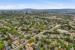015_F8_AERIAL_1415 Carmel Dr