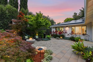 008_F8_TWILIGHT_1415 Carmel Dr