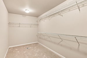  Photo 37